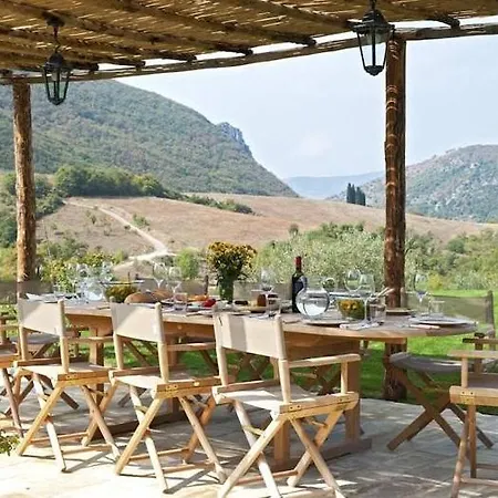 Sleeps 10 Pool Air Con Wifi Villa Palazzo Guglielmi